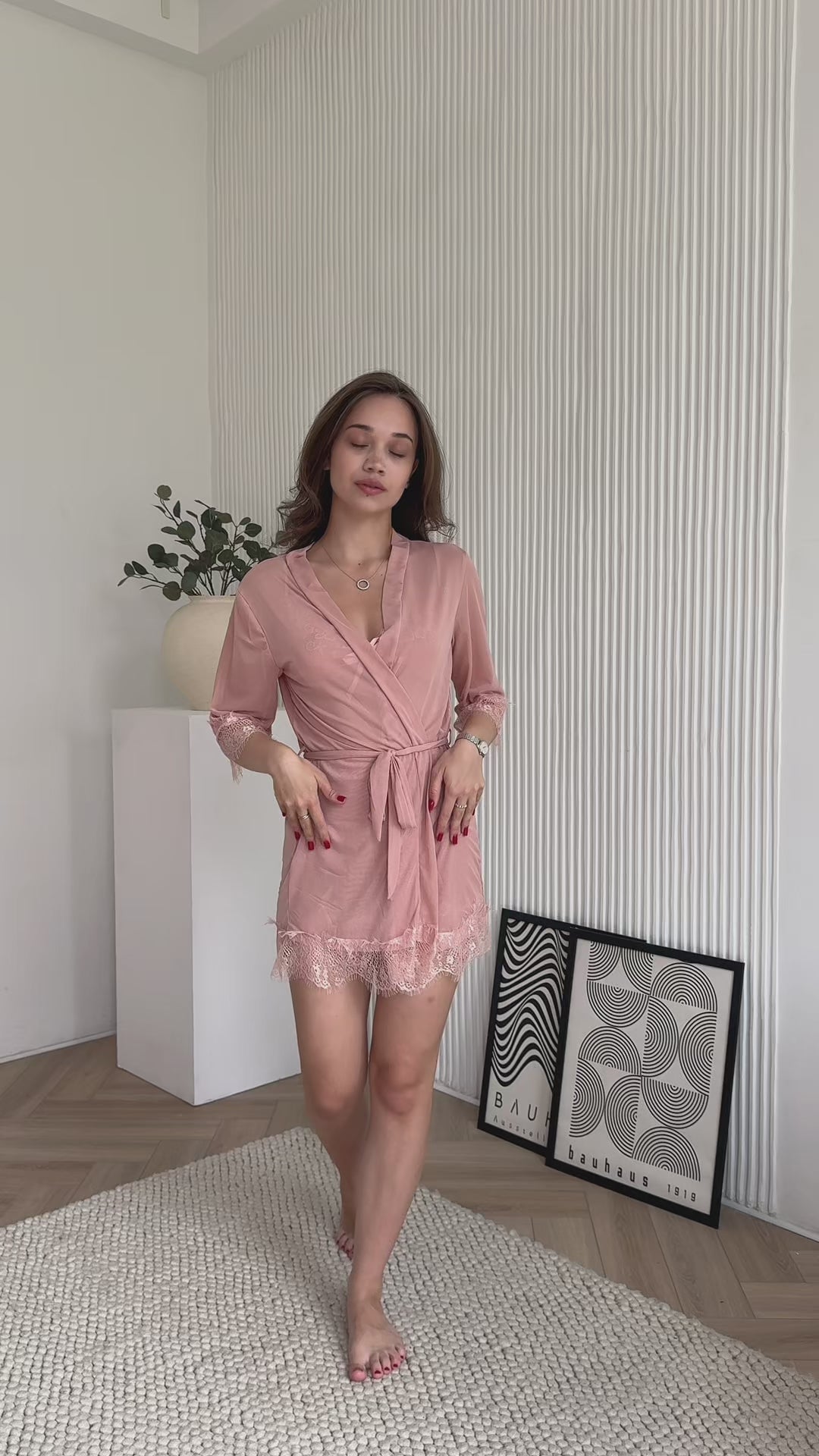 Różowy komplet bielizny nocnej